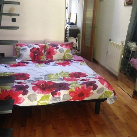 Sea Breeze Studio Hotel Pula Buitenkant foto